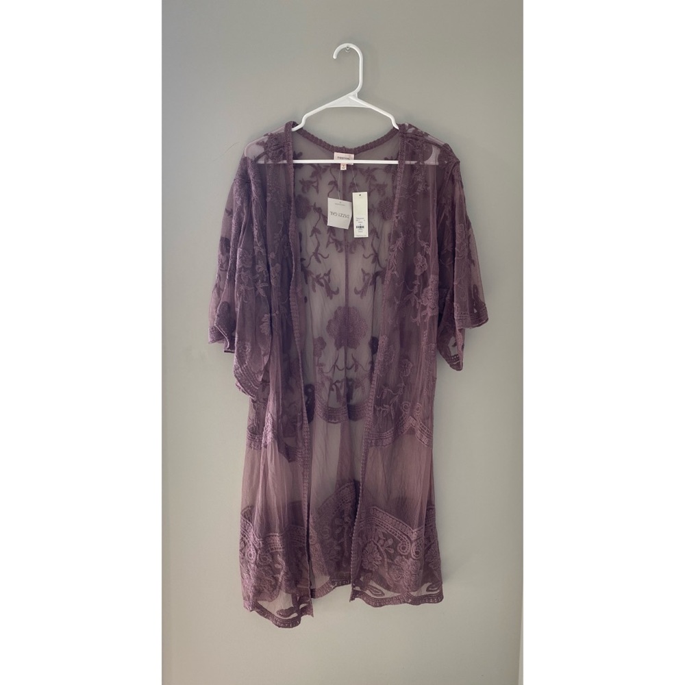 Dizzy Gal Francesca’s Purple Lace Kimono Small NWT